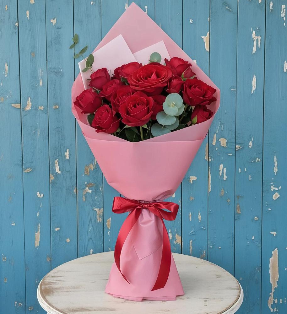 Букет цветов из: Розы в Палане