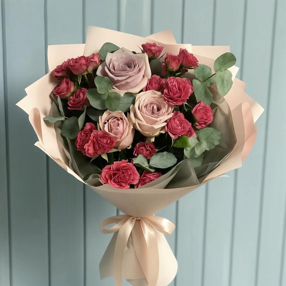 Букет цветов из: Гвоздики и Розы в Палане