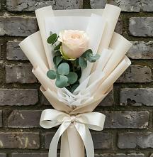 Букет цветов из:  Розы в Палане