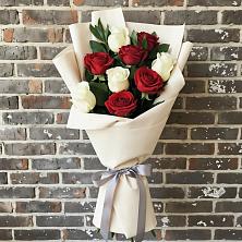 Букет цветов из:  Розы в Палане