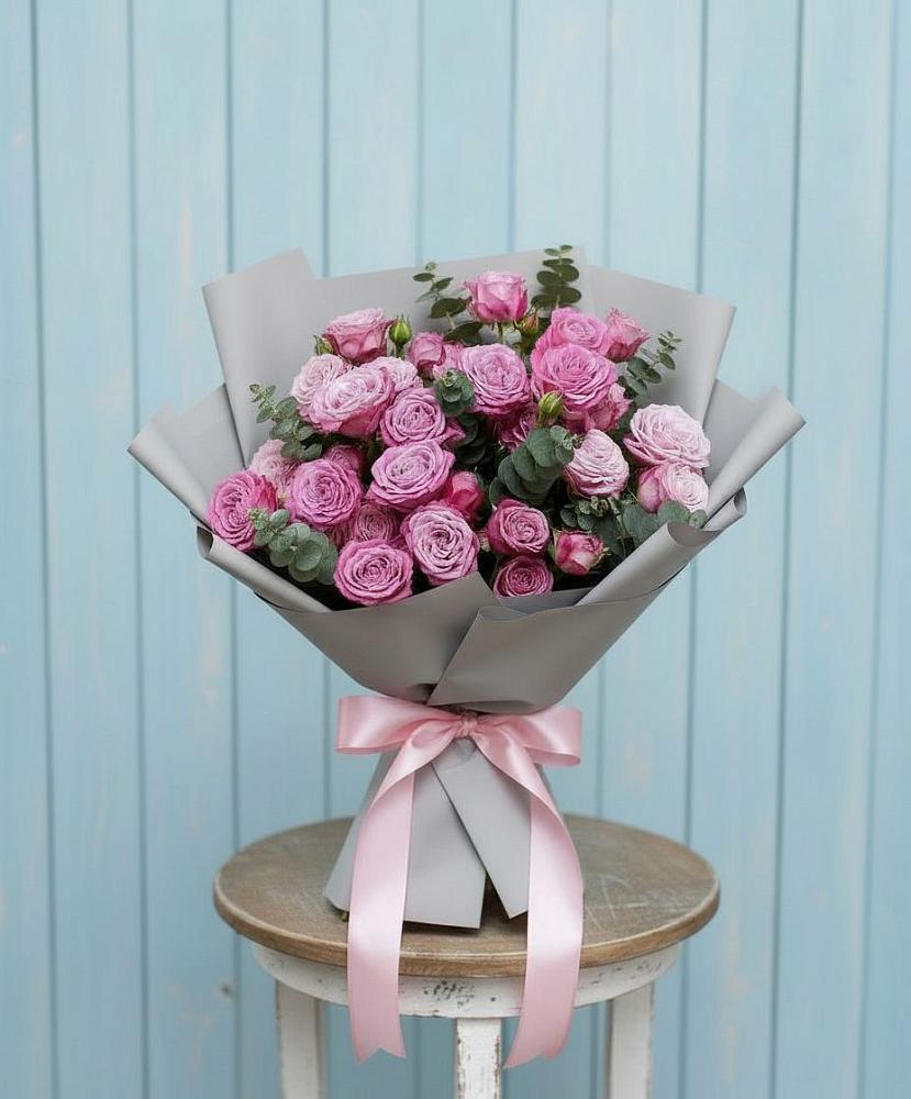 Букет цветов из: Розы в Палане