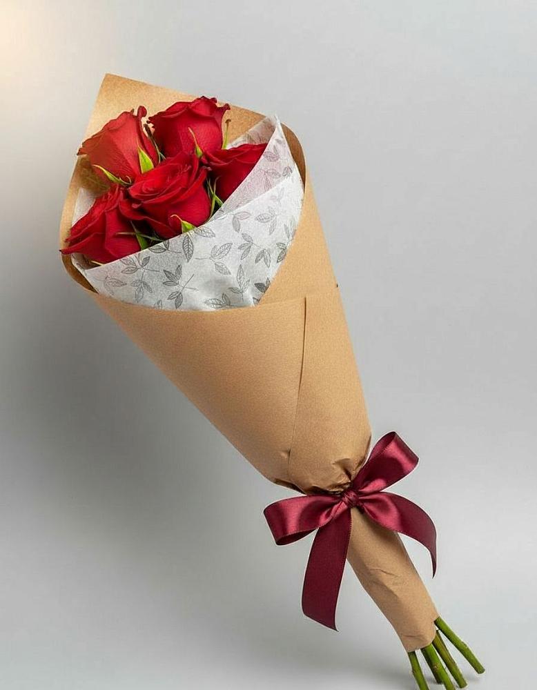 Букет цветов из: Розы в Палане