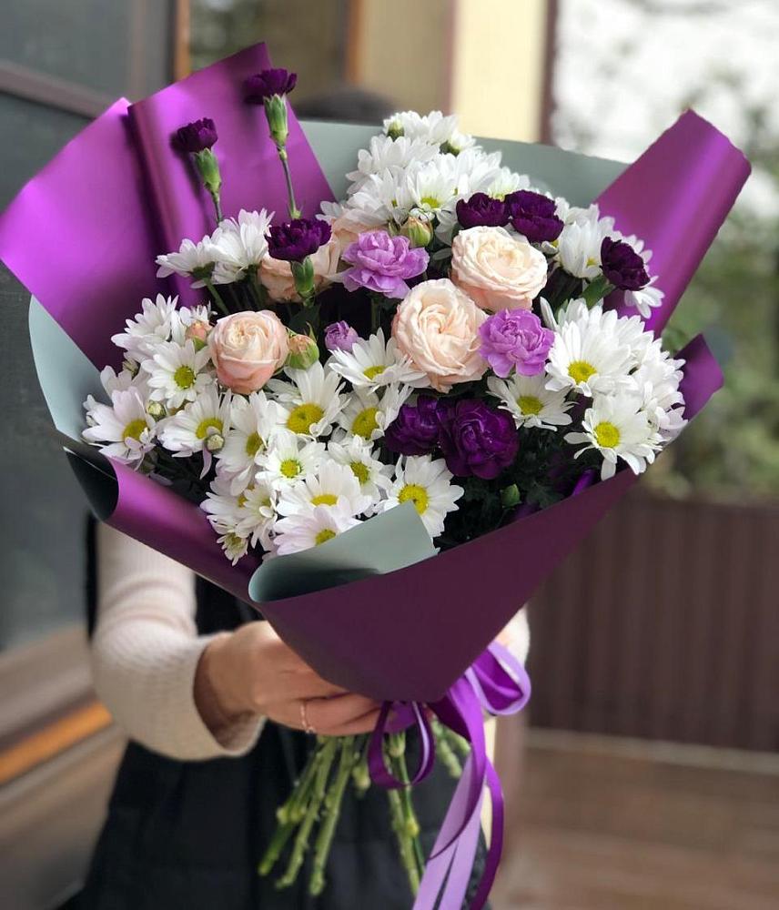 Букет цветов из: Хризантемы, Гвоздики и Розы в Палане