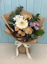 Букет цветов из:  Герберы и Хризантемы в Палане