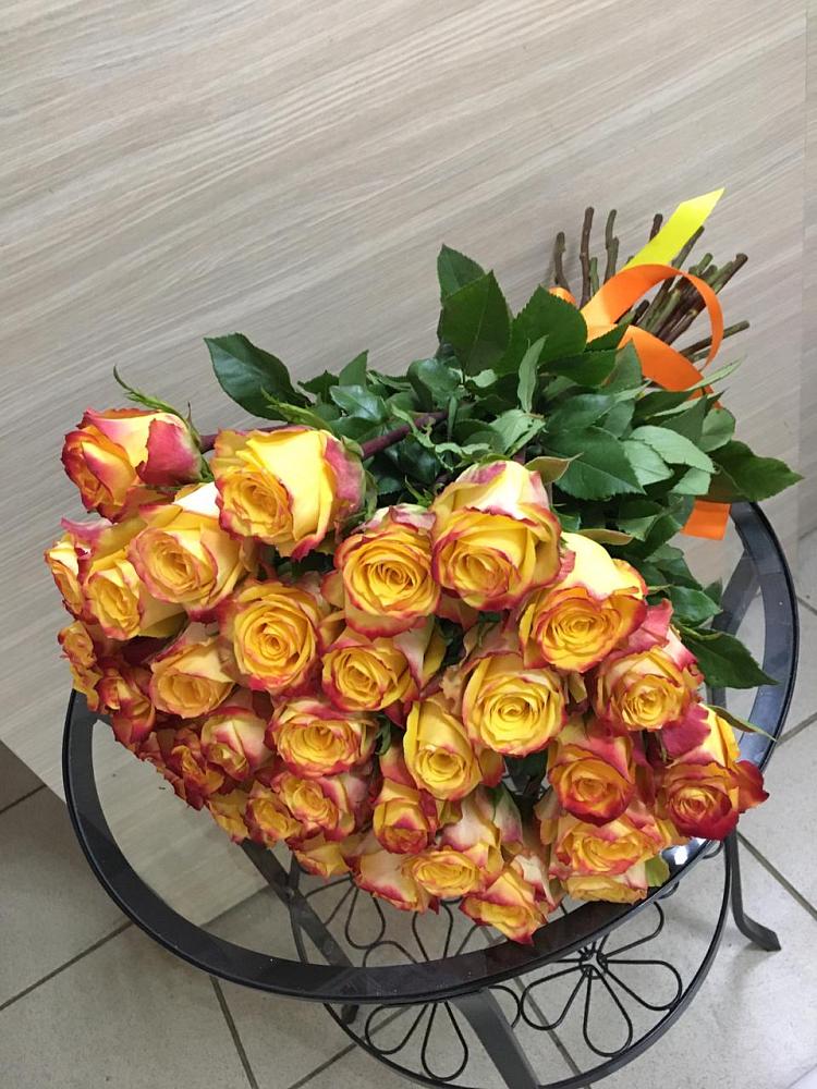 Букет Желтые розы в Палане