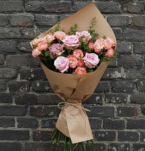 Букет цветов из:  Розы в Палане