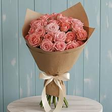 Букет цветов из:  Розы в Палане