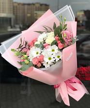Букет цветов из:  Розы, Лизиантусы и Хризантемы в Палане