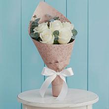 Букет цветов из:  Розы в Палане