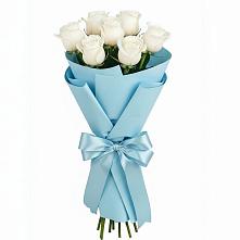 Букет 7 белых роз Проуд в Палане