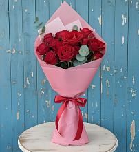 Букет цветов из:  Розы в Палане