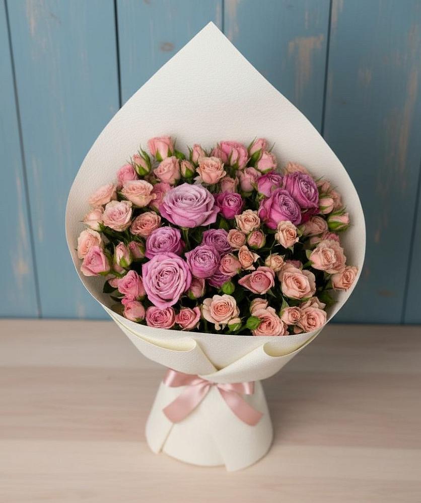 Букет цветов из: Розы в Палане