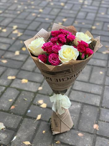 Букет цветов из: Розы в Палане